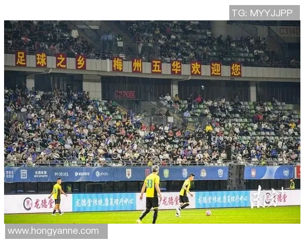 街头随机采访揭晓民众心中最受欢迎的足球明星是谁 街头随机采访揭晓民众心中最受欢迎的足球明星是谁