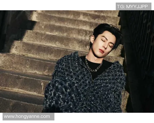 LV品牌新代言人揭晓足球明星引领时尚潮流新风尚 LV品牌新代言人揭晓足球明星引领时尚潮流新风尚