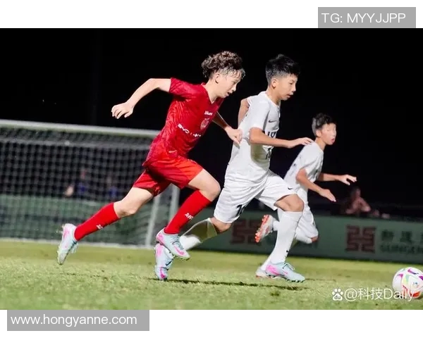 中国队未来足球明星崛起之路探索青年才俊的成长与挑战