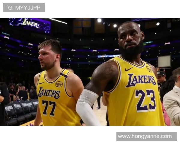 湖人对阵火箭精彩直播全程回顾与赛后分析尽在此处